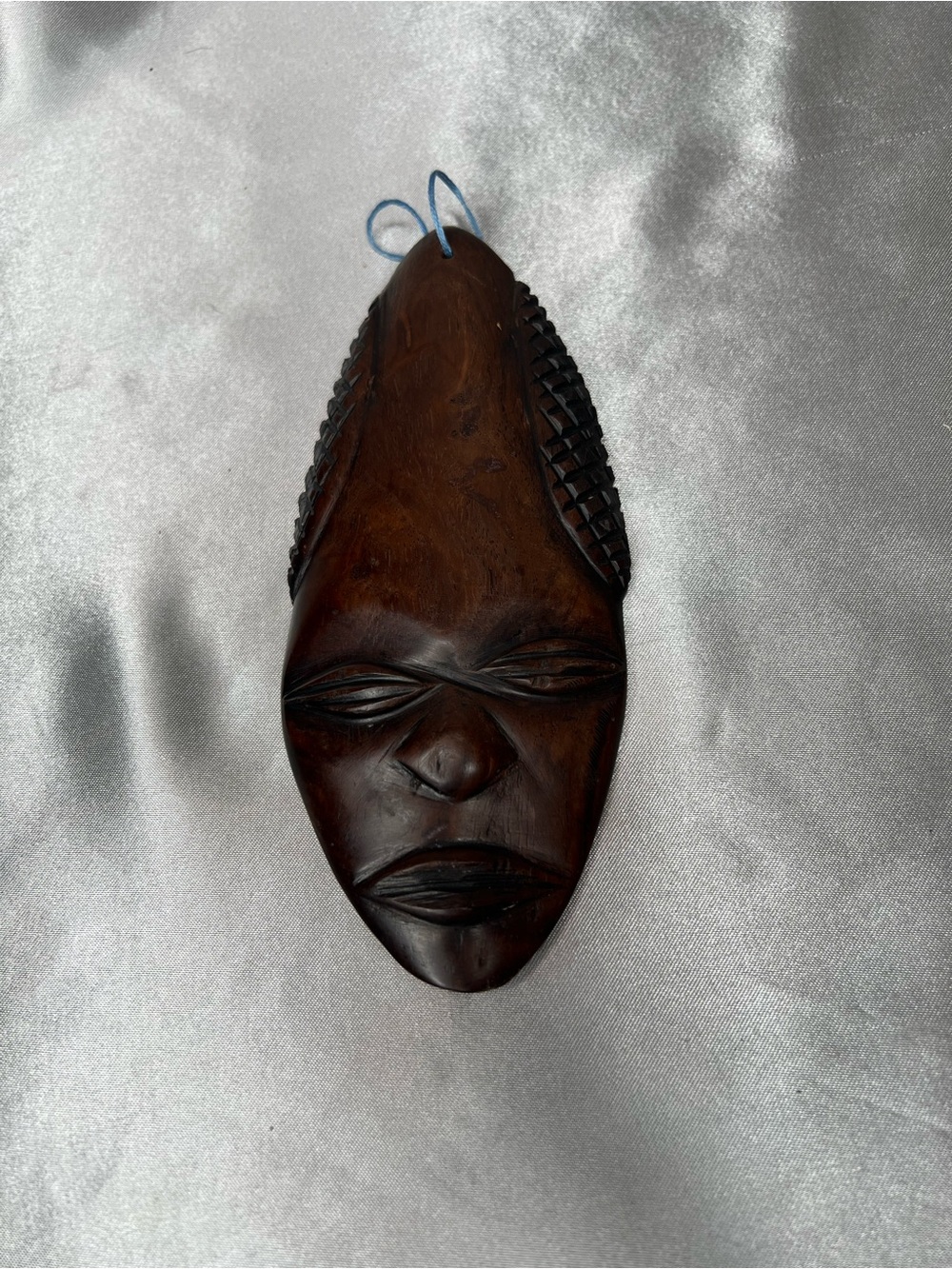 Vintage Hand-Carved African Wooden Passport Mask Wall Decor - 3" x 6"